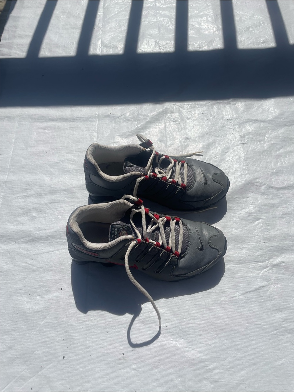 Nike Shox NZ  Gray And Red Youth Size 6